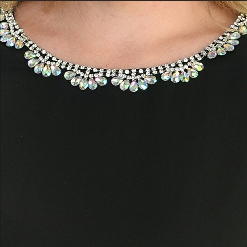 ⭐️ Gorgeous Plus Size Black Dress with jewels! ⭐️ - Picture 3 of 5